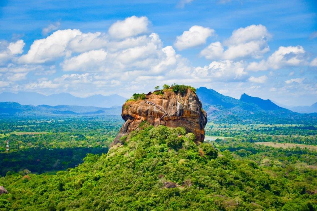 <span> DAY 3 </span> Climb Sigiriya Rock Fortress [1.5 hours to 3 hours Excursion]