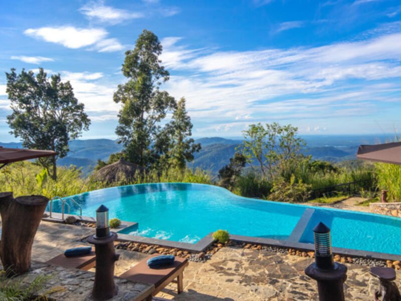Infinity pool at Dream Cliff Mountain Resort