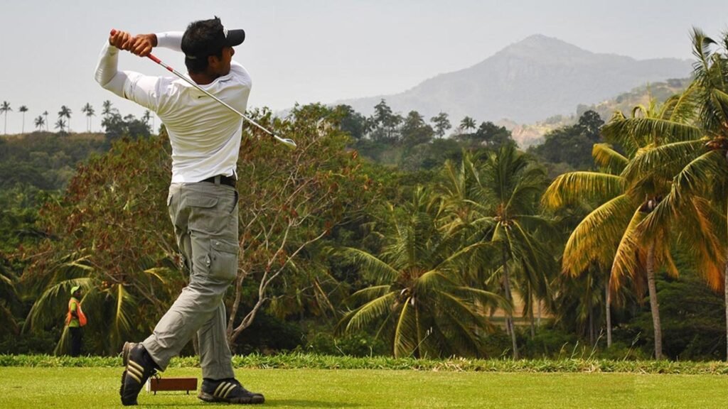 9-hole golf course experience in Kandy Sri Lanka