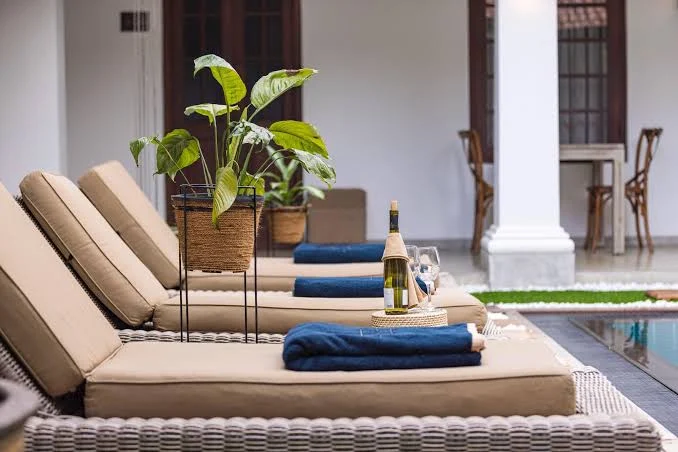 Elegant courtyard