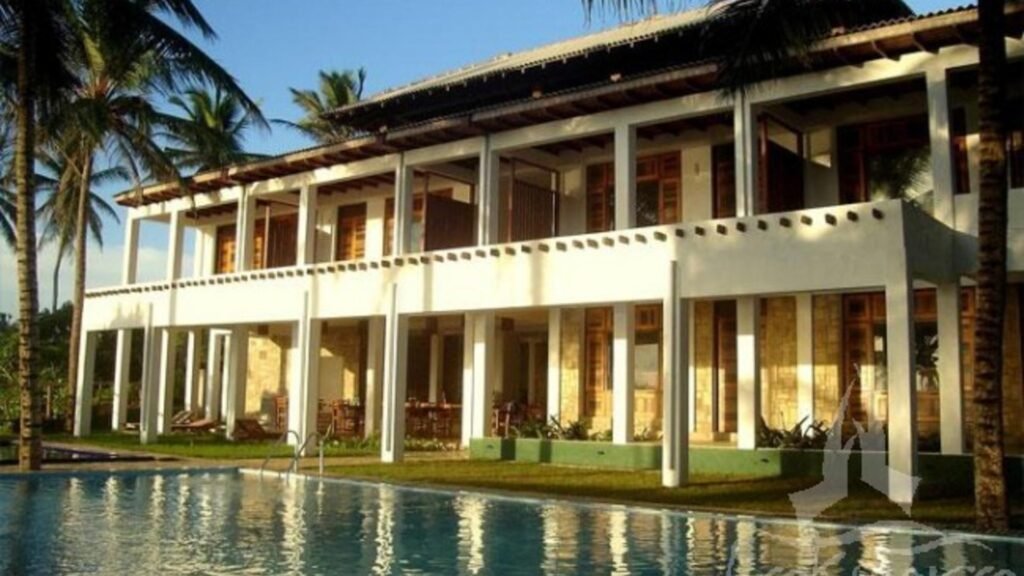 Turtle Bay Hotel surrounded by tropical gardens in Sri Lanka