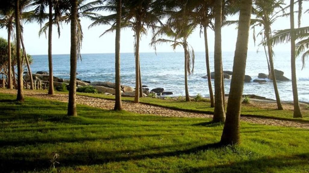 Turtle Bay Hotel surrounded by tropical gardens in Sri Lanka